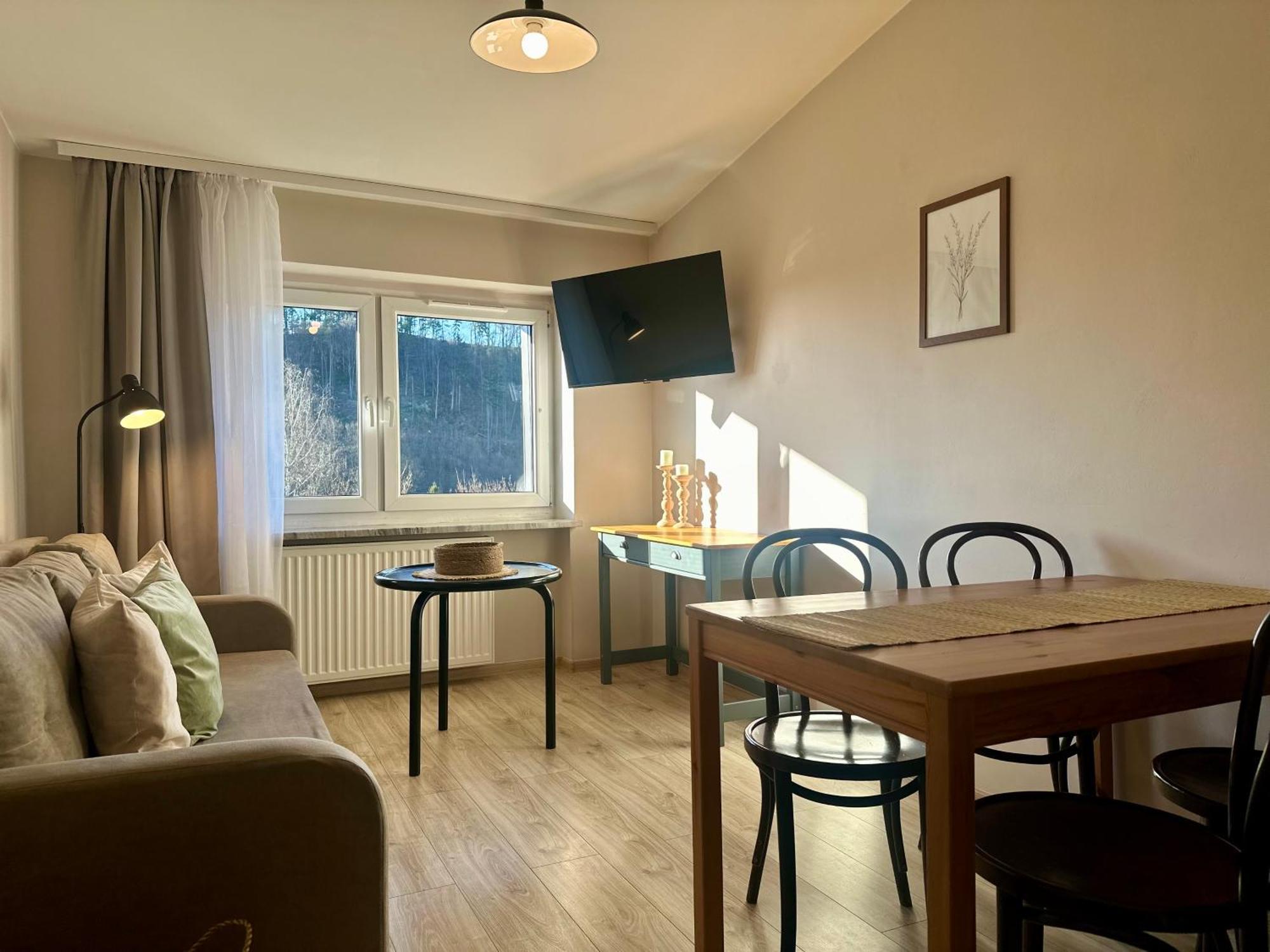 Apartment Apartamenty Lavenderia Z Widokiem Na Gore Parkowa, Blisko Centrum